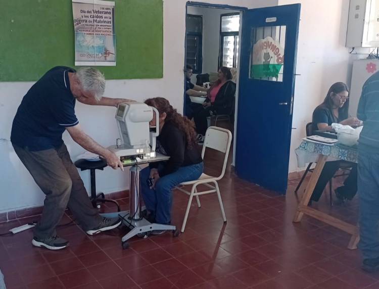 Abordaje Fundanoa: mas de 40 personas accedieron a atención oftalmológica en San Antonio Las Toscas