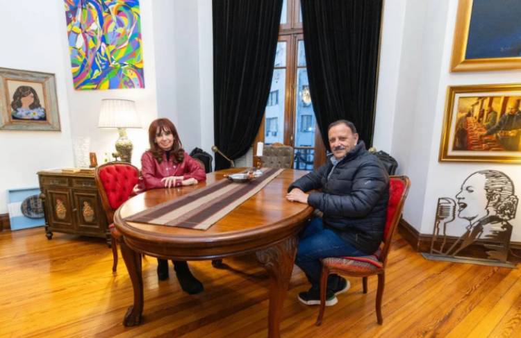 Ricardo Quintela visitó a Cristina y emitió importantes declaraciones