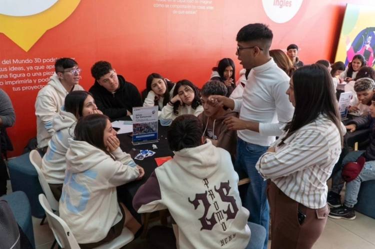 Tecnología y Sociedad: jóvenes de nuestra ciudad participaron en el “Solve For Tomorrow”