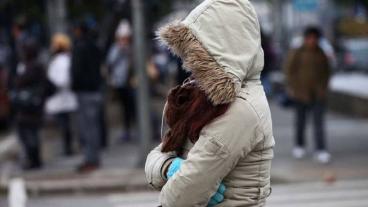 Aumentan los casos de gripes ante la ola polar en la ciudad de Chepes