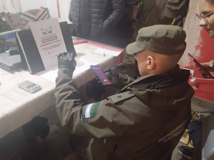 Gendarmería incautó casi 200 pastillas de éxtasis con destino final en La Rioja