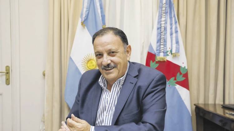 El Gobernador Quintela anunció un aumento salarial a partir del 1 de agosto