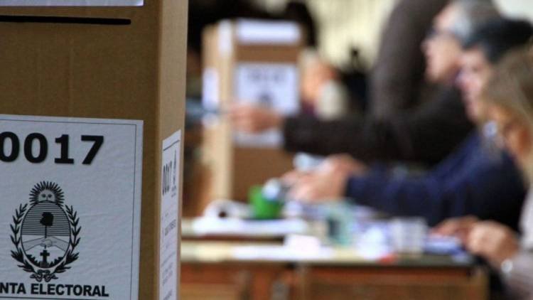 Veinte partidos podrán presentar candidatos o hacer alianzas para diputados nacionales