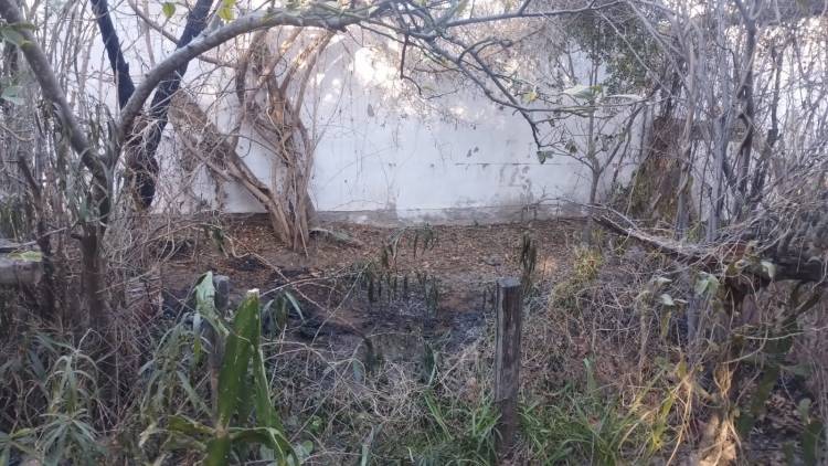 Controlaron un incendio de pastizales en Catuna