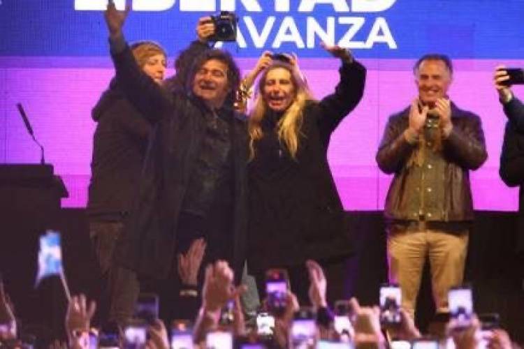 Javier Milei cerró la campaña bonaerense