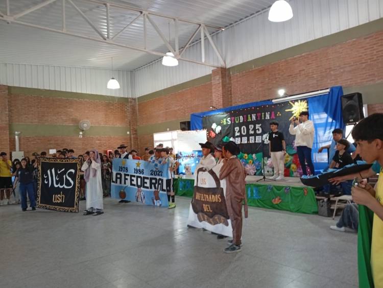 Chepes: Llega la primavera y arranca la Estudiantina 2025 en la E.P.E.T. Nº1