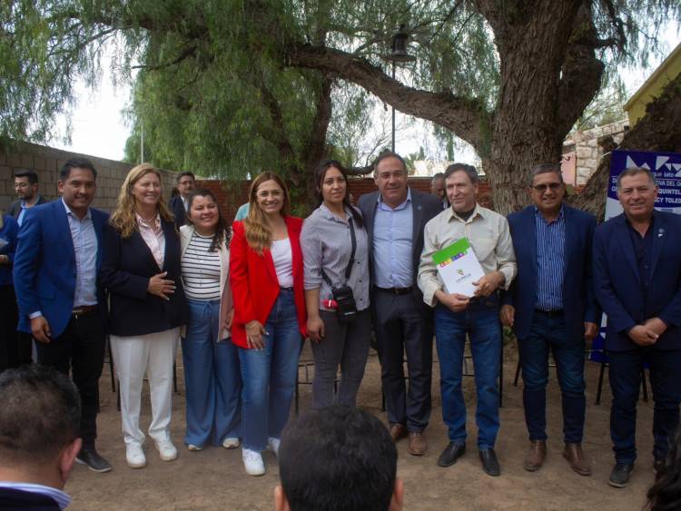 Chepes: Escuela Nº 114 “Nicolás Lanzilloto” recibió equipos de sonido y materiales de construcción