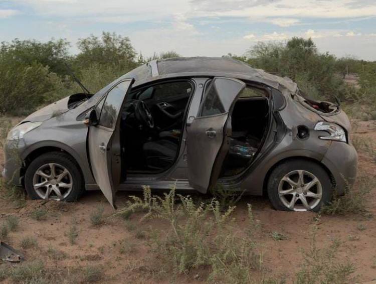 Automóvil sufrió un accidente en la Ruta 29 por reventón de neumático y dejó heridos leves