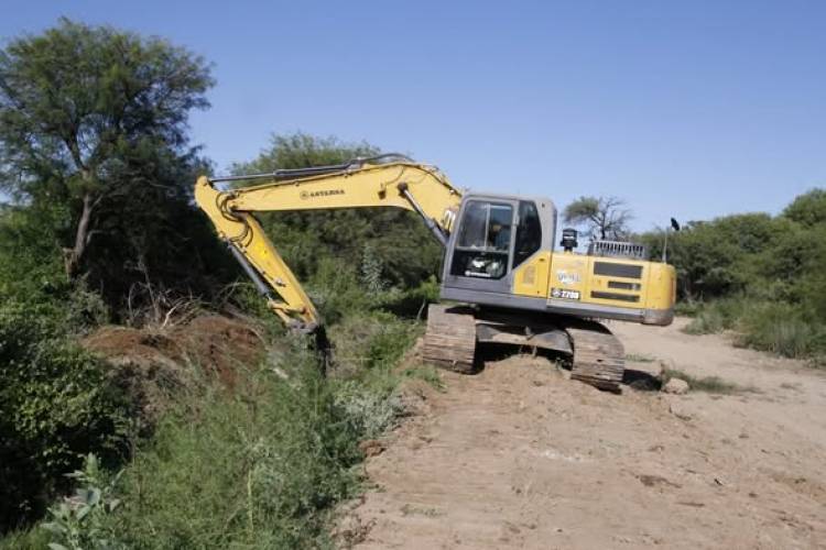 La Provincia y el departamento Rosario Vera Peñaloza buscan reactivar obras