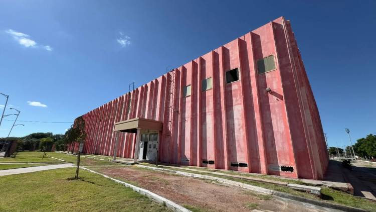 El Municipio avanza con mejoras y mantenimiento en la ciudad deportiva