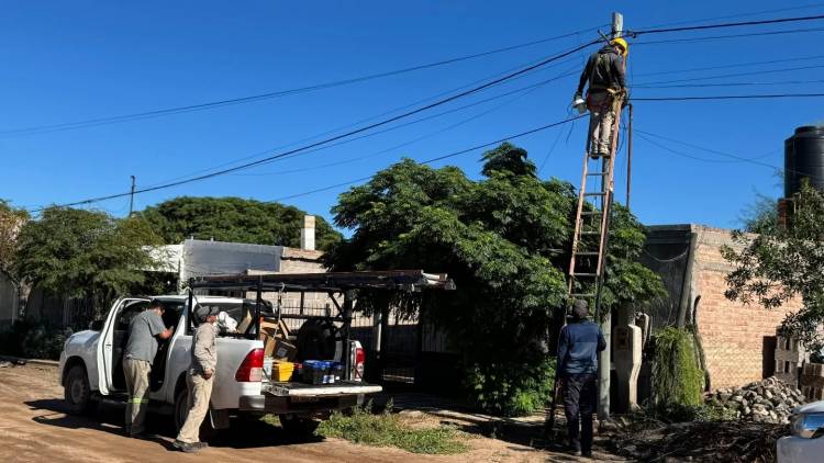 Mejoran el alumbrado público en el barrio El Talita
