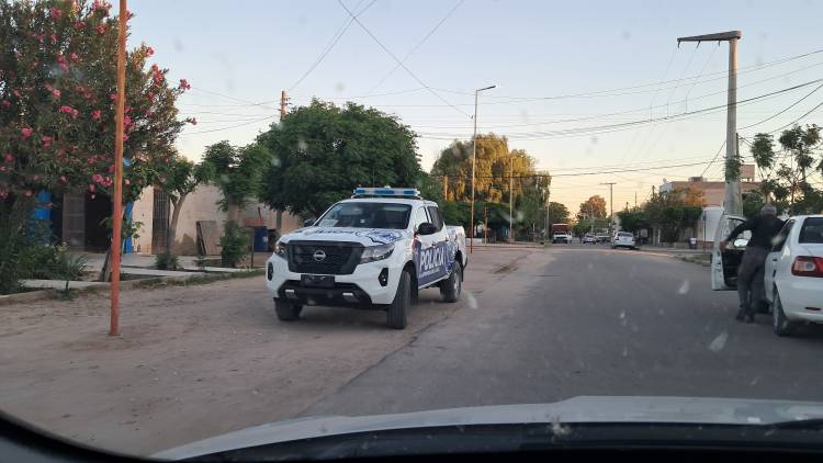 Dos mujeres resultaron heridas tras un choque entre una moto y una bicicleta en avenida Belgrano