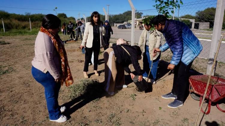 Chepes: Compromiso con el ambiente y la educación