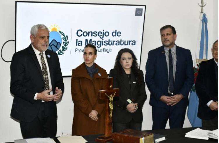 Claudio Saúl destacó avances institucionales y pidió resguardar la independencia judicial