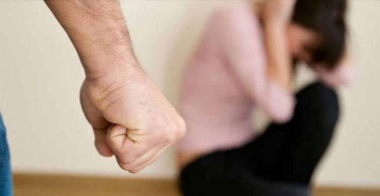 Chepes: una mujer fue agredida por su pareja con una tijera de podar