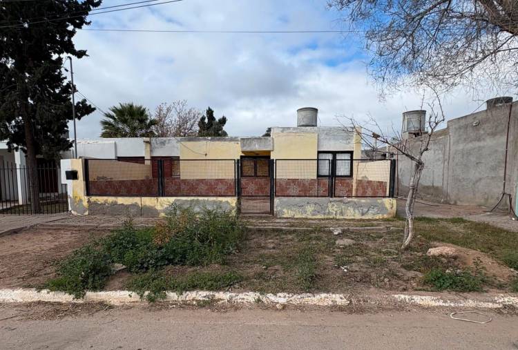Robaron sanitarios, termotanques y un aire acondicionado de una vivienda en Chepes