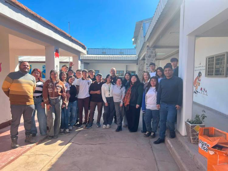 Directivos de la Escuela Normal visitaron Villa Casana y se fortalecen el vínculo con la comunidad educativa