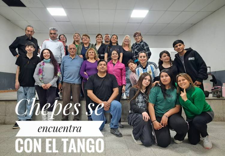Chepes dio su primer paso al ritmo del tango con una exitosa clase abierta a la comunidad