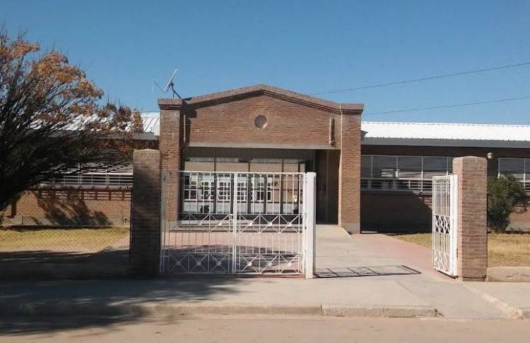 Denuncian presuntos malos tratos a alumnos en la Escuela N.º 114 y esperan una respuesta oficial