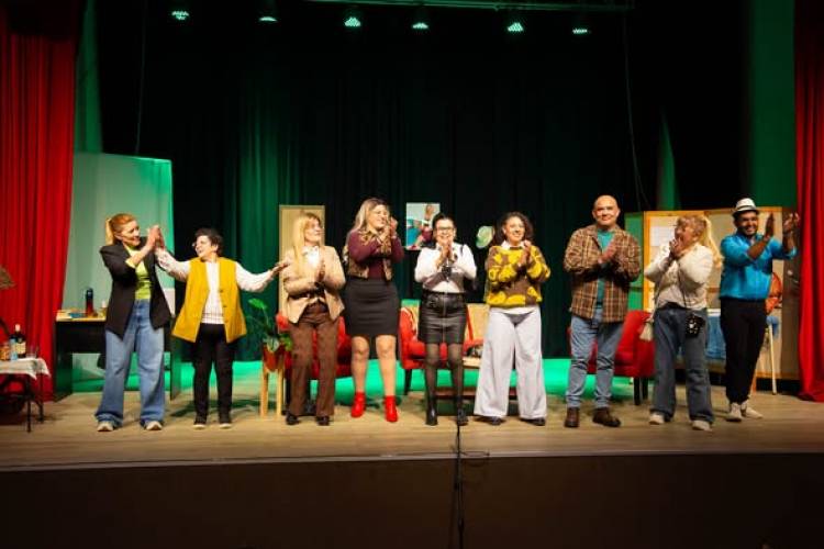 “Dra. Mirta, la Terapeuta de Parejas Desparejas” se despide del escenario con una última función en el Multiespacio Luis Ángel Oviedo